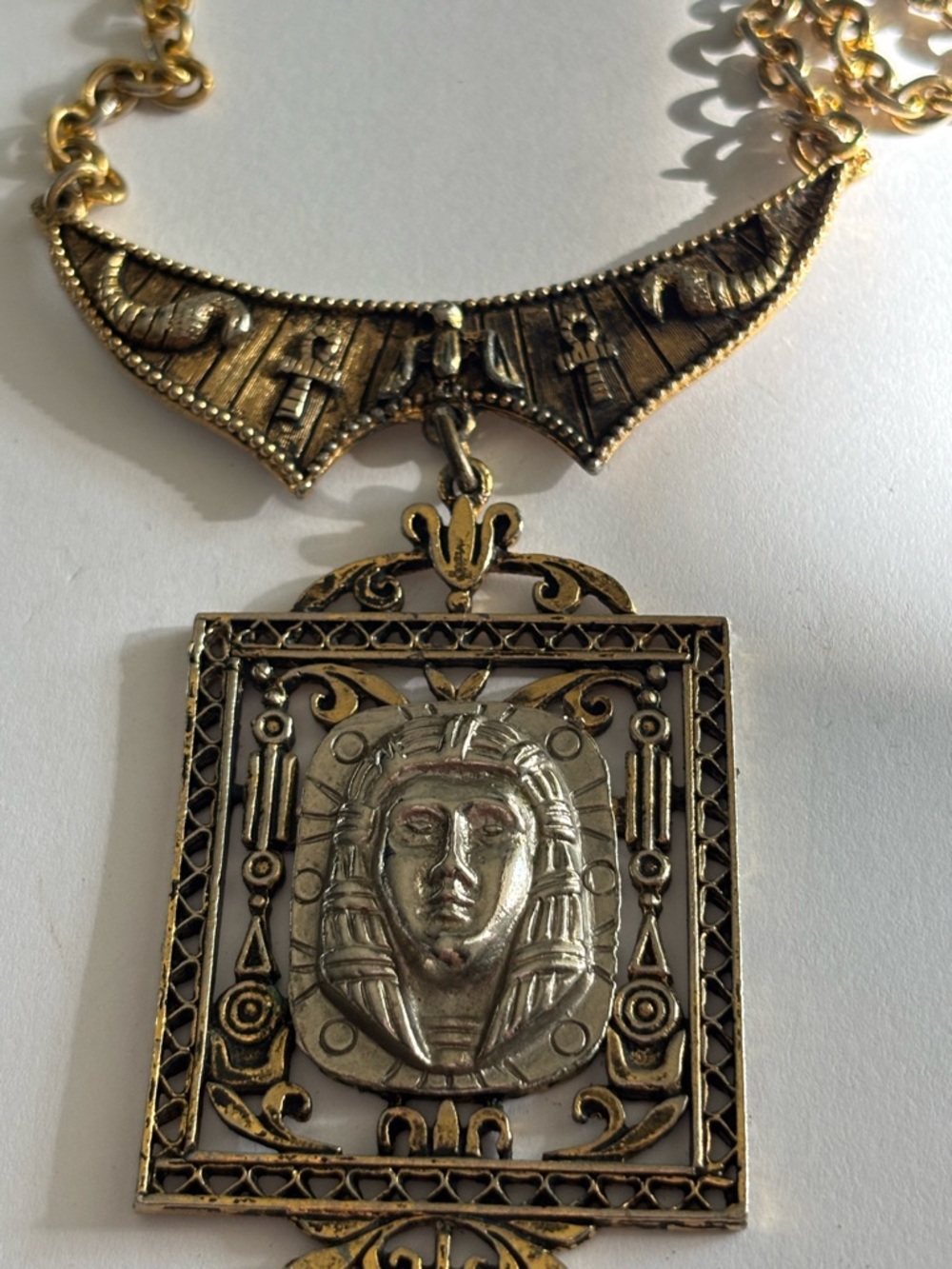 Vintage ART gold Tone Egyptian Revival Pendant Necklace